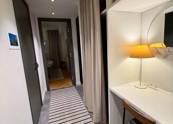 Cozy 2-room In Center